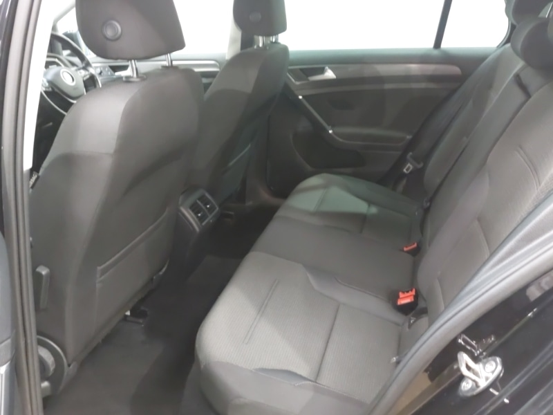 Used Volkswagen Golf 2019 for sale - 76912280: Photo 6