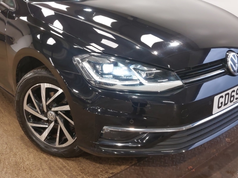 Used Volkswagen Golf 2019 for sale - 76912280: Photo 9