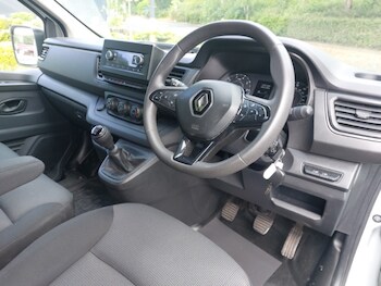 Used Renault Trafic 2023 for sale - 78560464: Photo