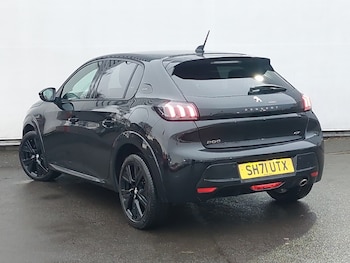 Used Peugeot 208 2021 for sale - 77214325: Photo