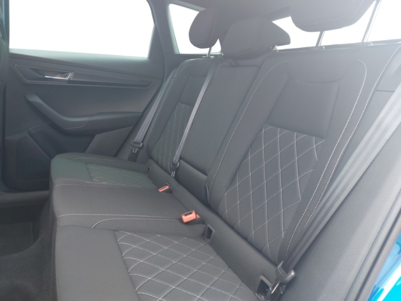 Used Skoda Karoq 2024 for sale - 76708851: Photo 6
