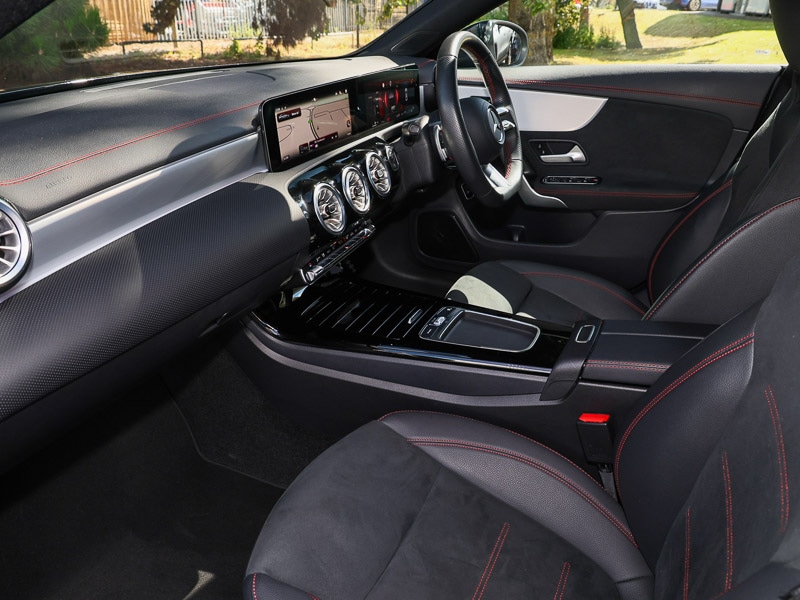 Used Mercedes-Benz CLA 2024 for sale - 76846391: Photo 5