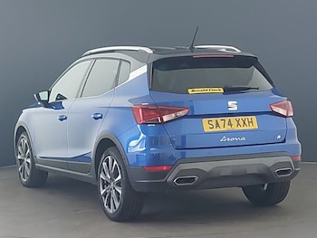 Used SEAT Arona 2024 for sale - 75719241: Photo