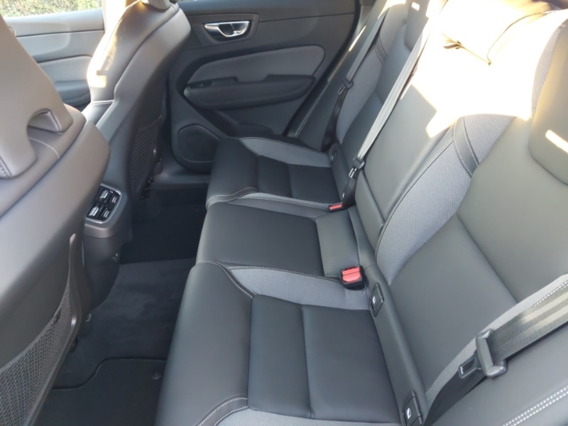 Used Volvo XC60 2025 for sale - 76838401: Photo 6