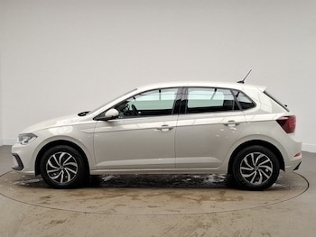 Used Volkswagen Polo 2024 for sale - 78515904: Photo
