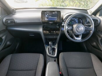 Used Toyota Yaris Cross 2022 for sale - 78403927: Photo