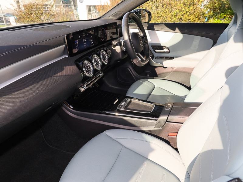 Used Mercedes-Benz CLA 2024 for sale - 76548199: Photo 5