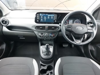 Used Hyundai i10 2023 for sale - 78318094: Photo