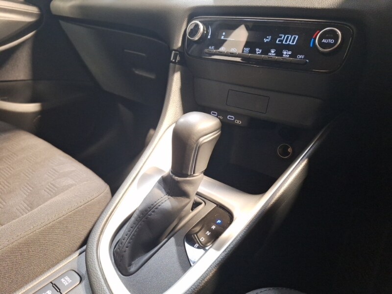 Used Mazda Mazda2 HYBRID 2024 for sale - 76683255: Photo 11