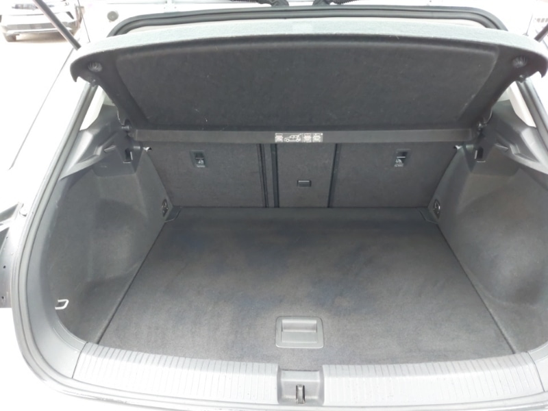 Used Volkswagen T-Roc 2020 for sale - 77922895: Photo 8