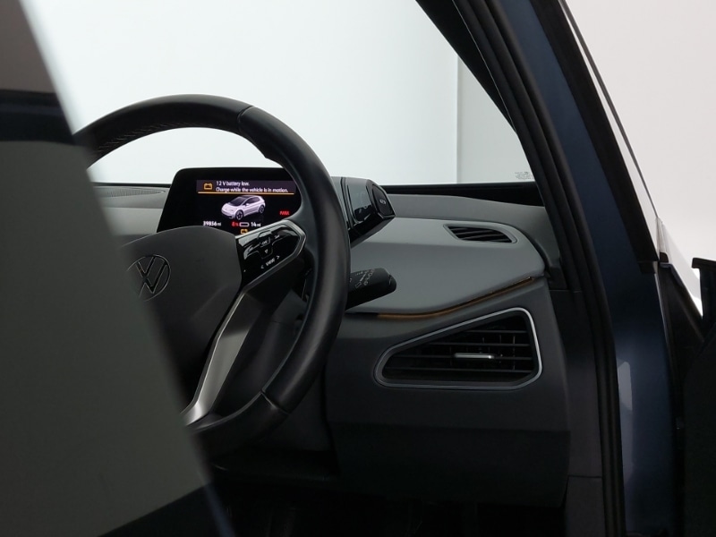 Used Volkswagen ID.3 2023 for sale - 77955630: Photo 10