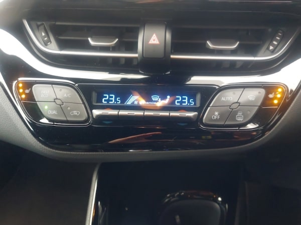 Used Toyota C-HR 2020 for sale - 76220992: Photo 11