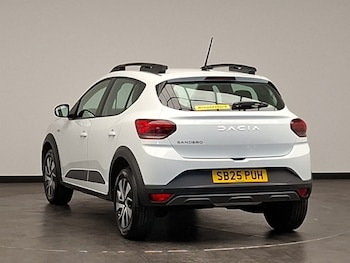 Used Dacia Sandero Stepway 2025 for sale - 79528971: Photo