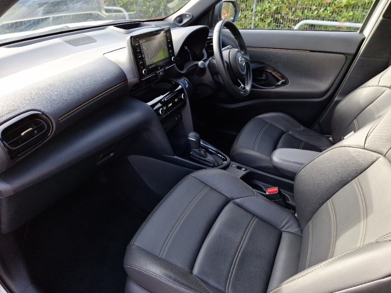 Used Toyota Yaris Cross 2022 for sale - 77184360: Photo 5