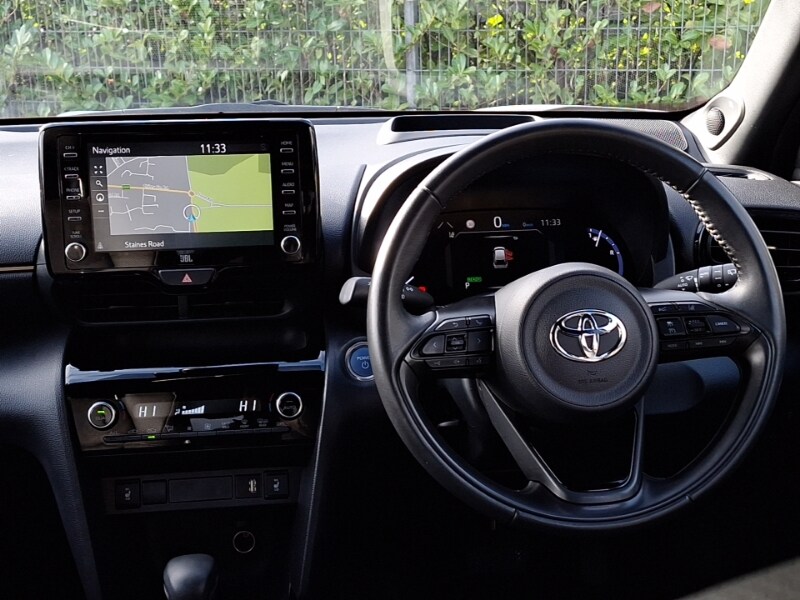 Used Toyota Yaris Cross 2022 for sale - 77184360: Photo 7