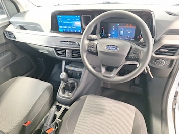 Used Ford Transit Courier 2024 for sale - 78477821: Photo