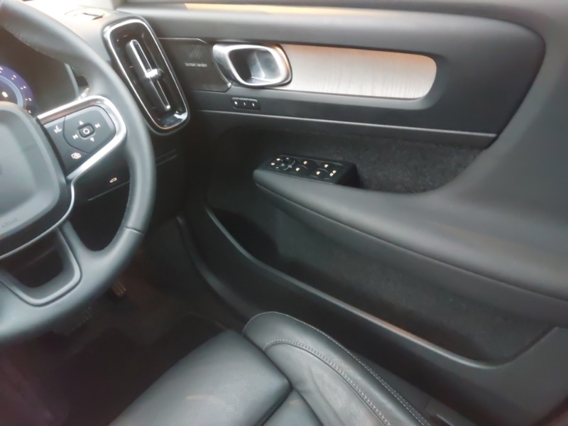 Used Volvo XC40 2024 for sale - 77229118: Photo 10