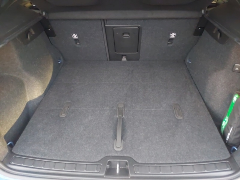 Used Volvo XC40 2024 for sale - 77229118: Photo 8