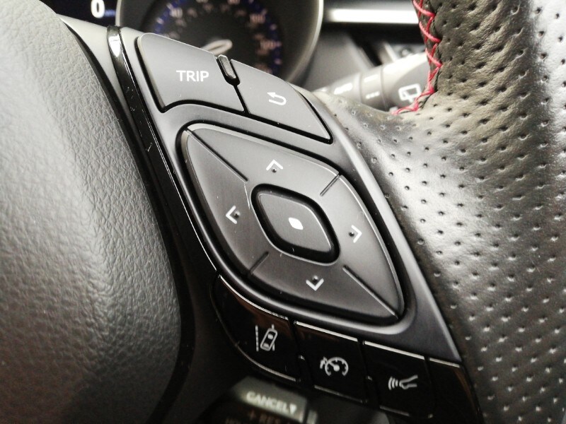 Used Toyota C-HR 2023 for sale - 77569561: Photo 11