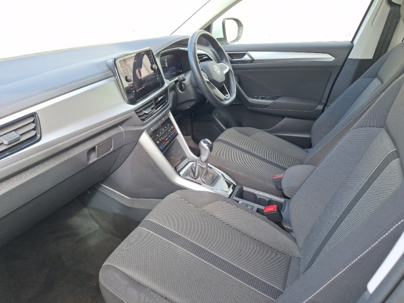 Used Volkswagen T-Roc 2023 for sale - 78152125: Photo 5