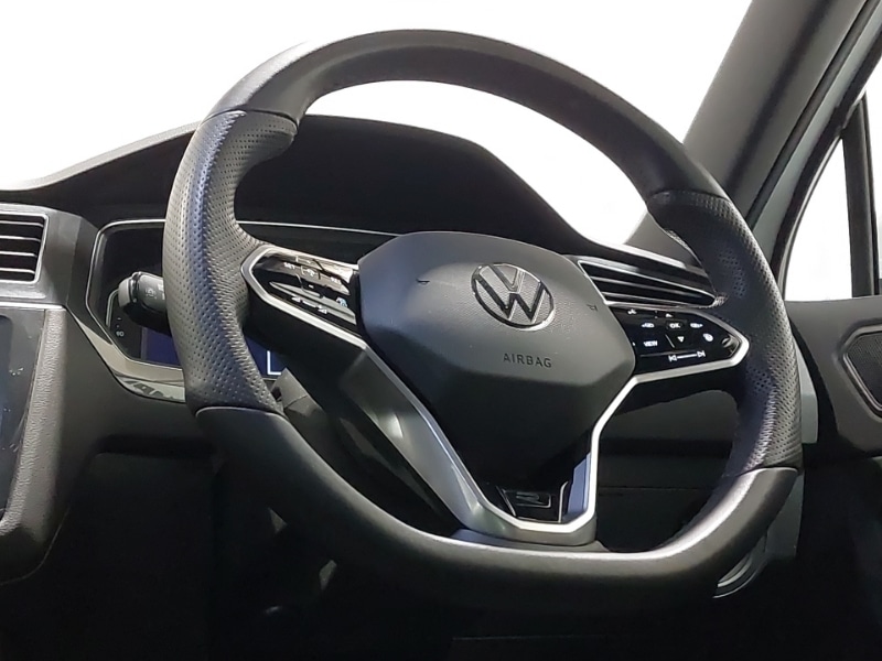 Used Volkswagen Tiguan 2023 for sale - 77777623: Photo 10