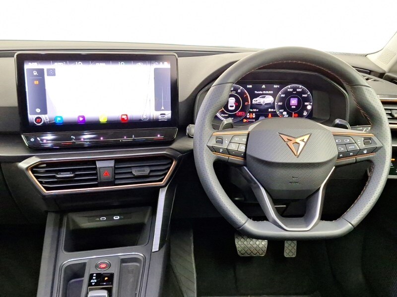 2024 Cupra Leon 1.5 eTSI V1 Design Edition 5dr DSG Estate Petrol Automatic - Picture 7 of 12