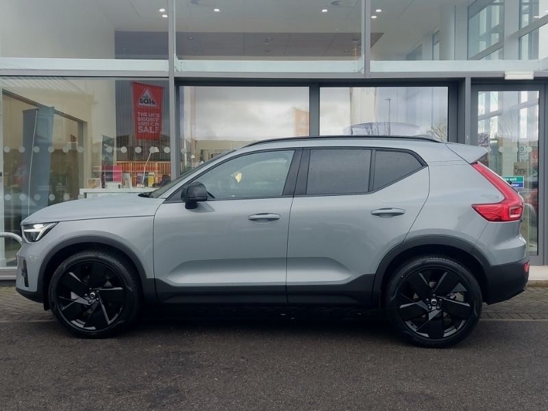 Used Volvo XC40 2025 for sale - 77419579: Photo 4