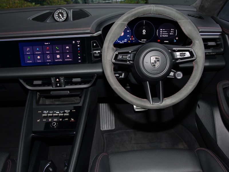 Used Porsche Macan 2025 for sale - 77624501: Photo 7