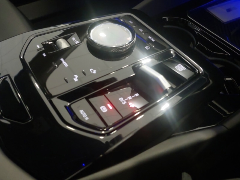 Used BMW 5 Series 2023 for sale - 76755201: Photo 10