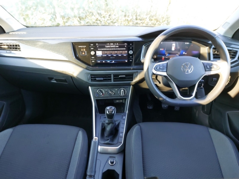 Used Volkswagen Polo 2024 for sale - 77606521: Photo 2