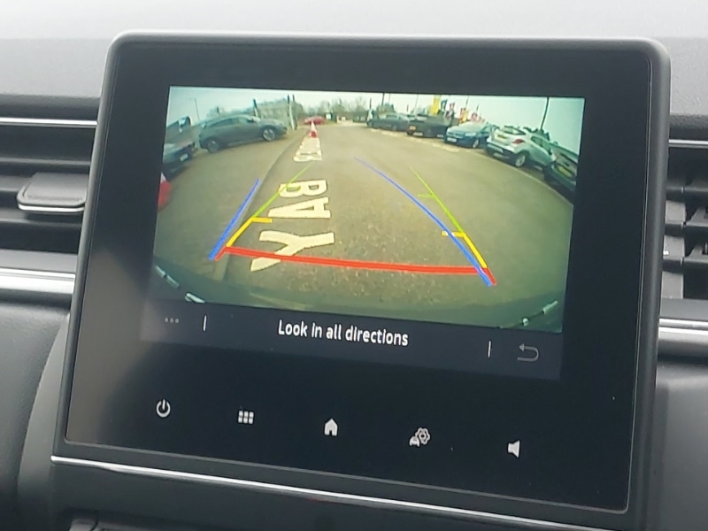 Used Renault Captur 2022 for sale - 77214347: Photo 11