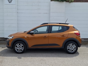 Used Dacia Sandero Stepway 2023 for sale - 78735866: Photo