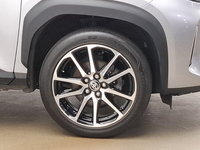 Used Toyota Yaris Cross 2023 for sale - 76846616: Photo 9