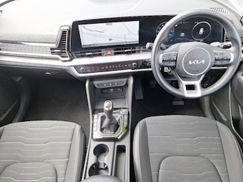 Used Kia Sportage 2025 for sale - 79230995: Photo