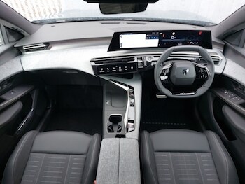 Used Peugeot 3008 2026 for sale - 77833033: Photo