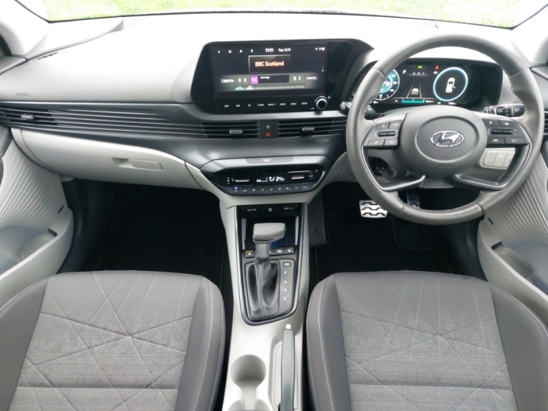 Used Hyundai BAYON 2023 for sale - 77196904: Photo 2