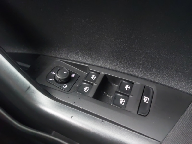 Used Volkswagen Polo 2023 for sale - 77992266: Photo 12