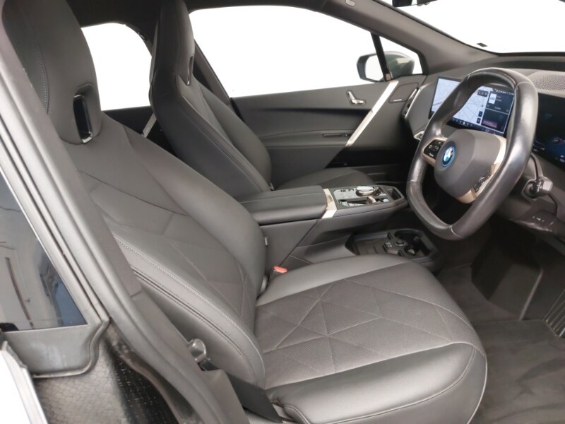 Used BMW iX 2023 for sale - 77876937: Photo 6