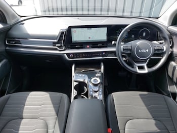 Used Kia Sportage 2024 for sale - 76102974: Photo 2