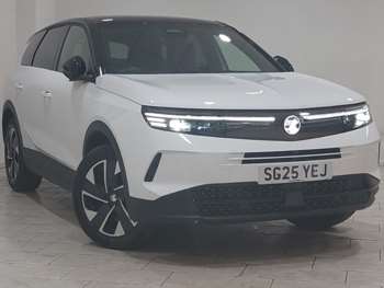 2025 - 1.2 Hybrid [136] Ultimate 5dr e-DCT6 [Pan Roof]