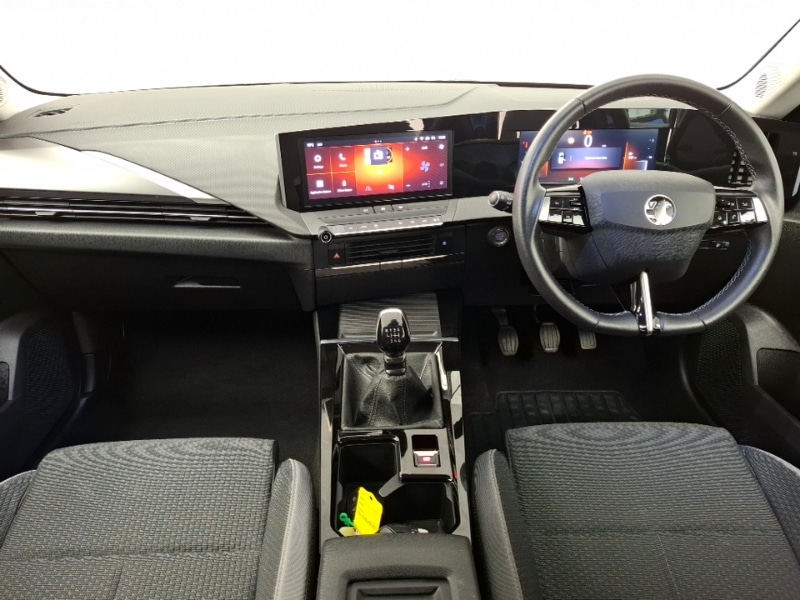 Used Vauxhall Astra 2023 for sale - 78114282: Photo 2