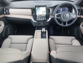 Used Volvo XC90 2025 for sale - 77565692: Photo