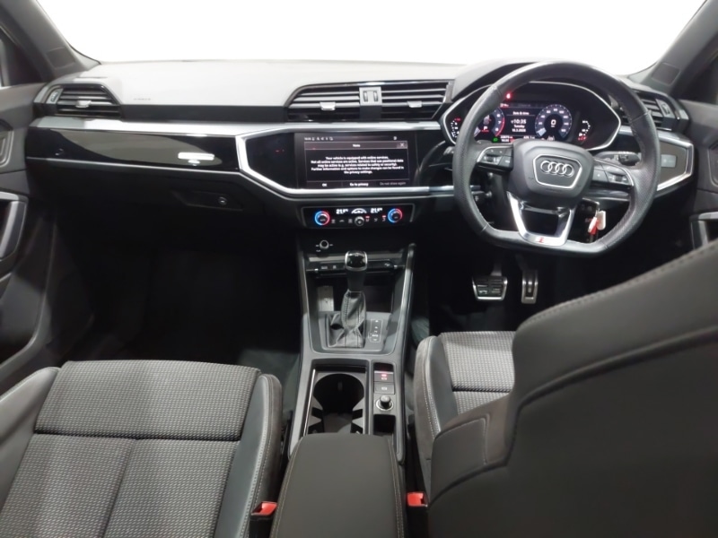 Used Audi Q3 2021 for sale - 78057445: Photo 2