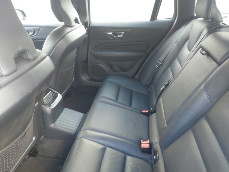 Used Volvo V60 2022 for sale - 76682770: Photo 6