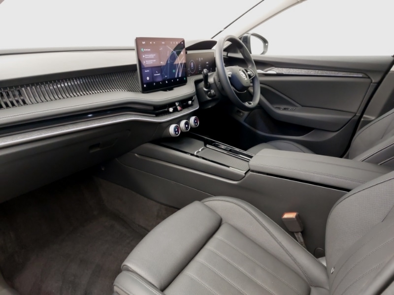 Used Skoda Superb 2024 for sale - 76195156: Photo 5