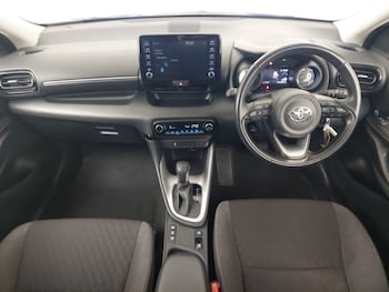 Used Toyota Yaris 2022 for sale - 78674773: Photo