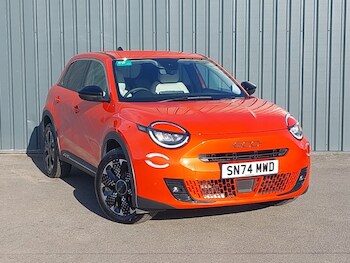 Used Fiat 600 2024 for sale - 76764218: Photo