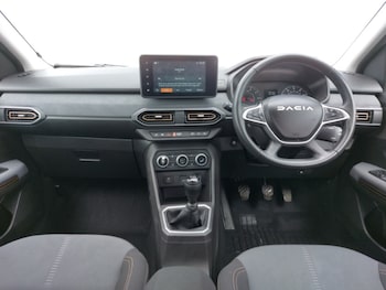 Used Dacia Sandero Stepway 2024 for sale - 79585570: Photo