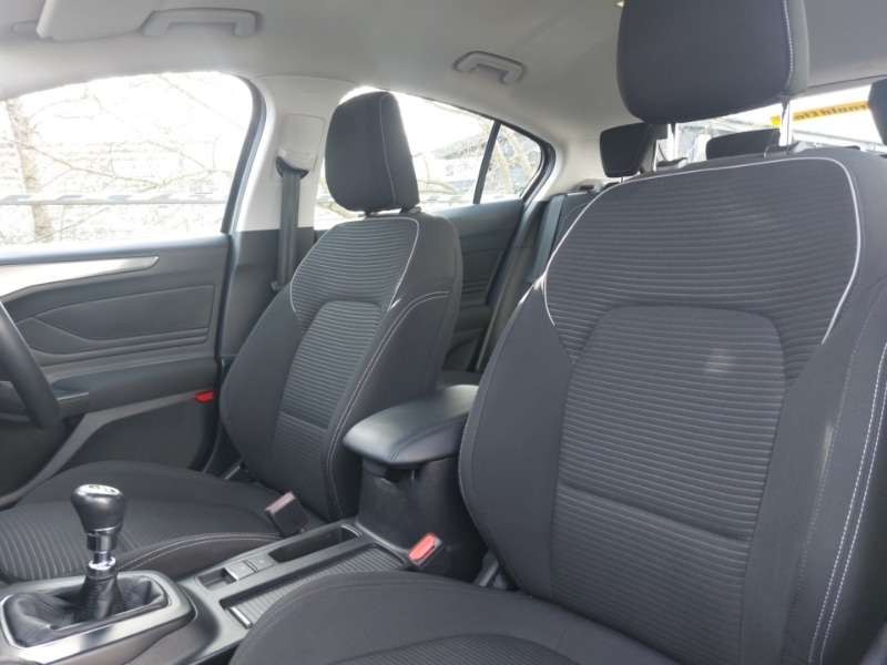 Used Ford Focus 2023 for sale - 77874611: Photo 5