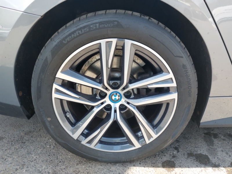 Used BMW i4 2022 for sale - 76107767: Photo 12
